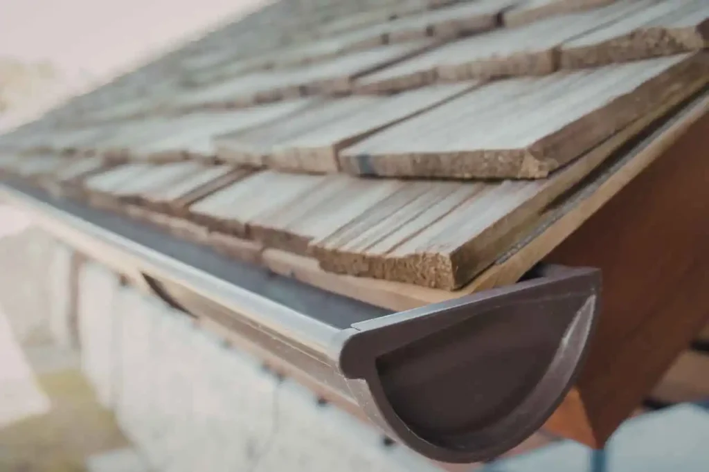 asbestos removal in eaves